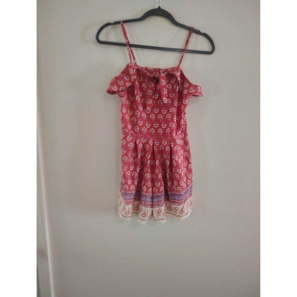 Xhilaration Red Floral Boho Romper Medium Ruffle Tie Neck Sleeveless Summer